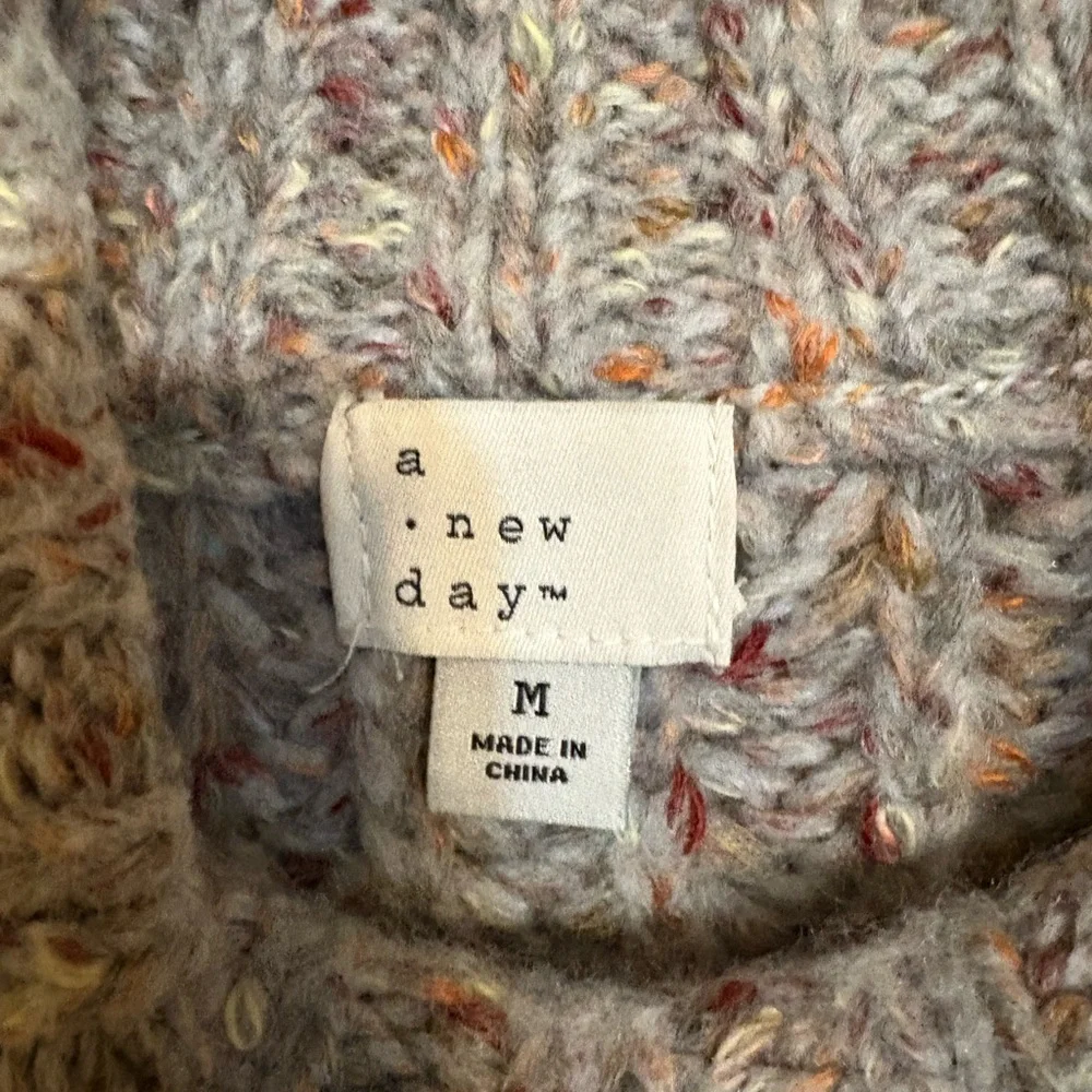 A New Day Mock Neck Chunky Sweater Size M Gray/Multicolor Fleck Long Sleeve - Picture 2 of 3